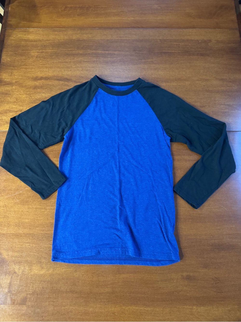 urban pipeline Blue and Black Long-Sleeve Raglan Tee
